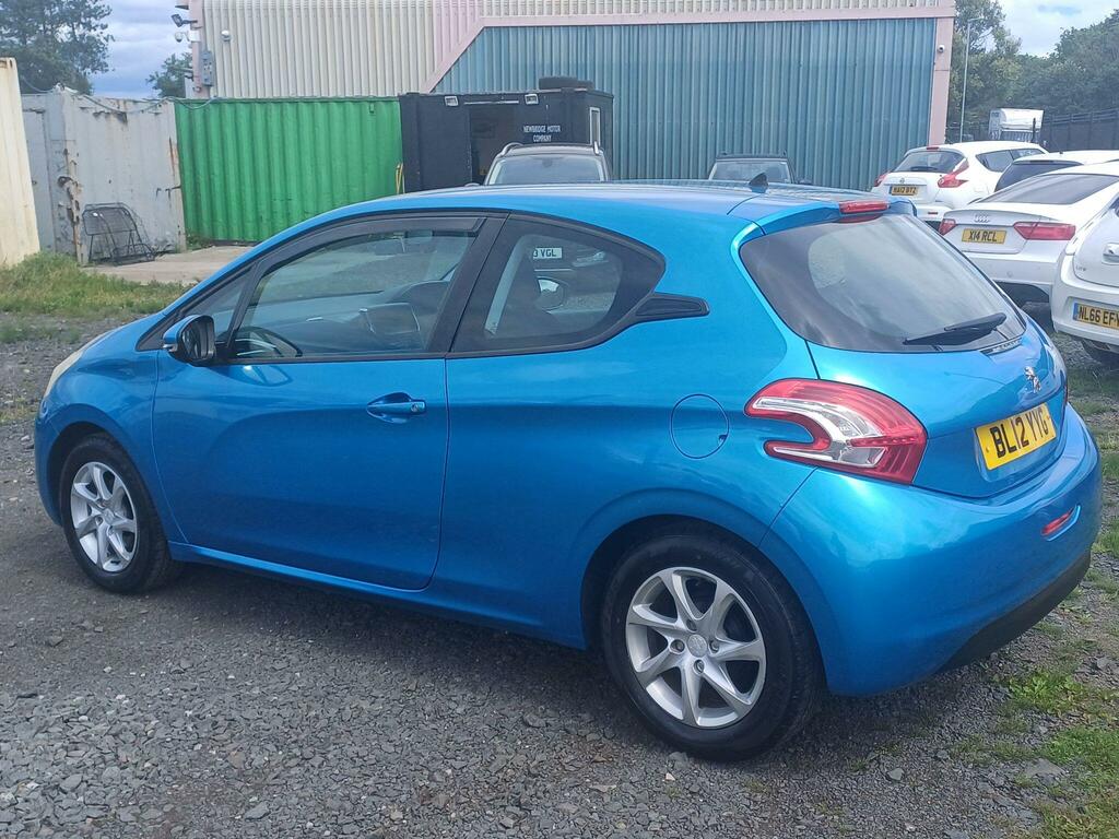 Peugeot 208 Active Blue #5