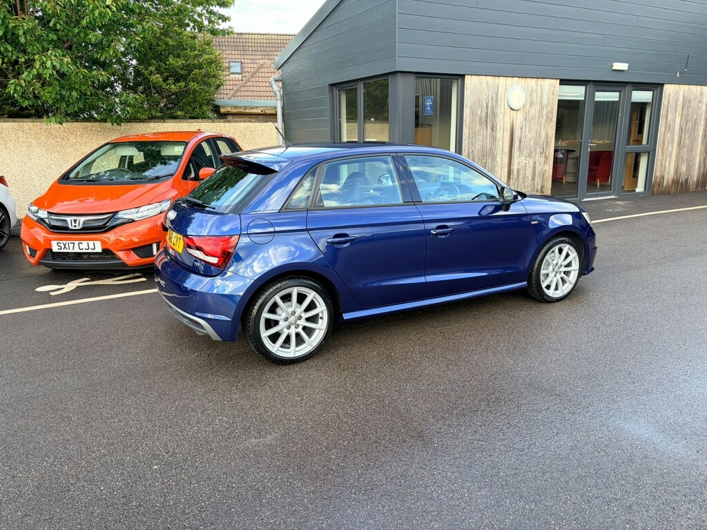 Audi A1 1.6 Tdi S Line Blue #6