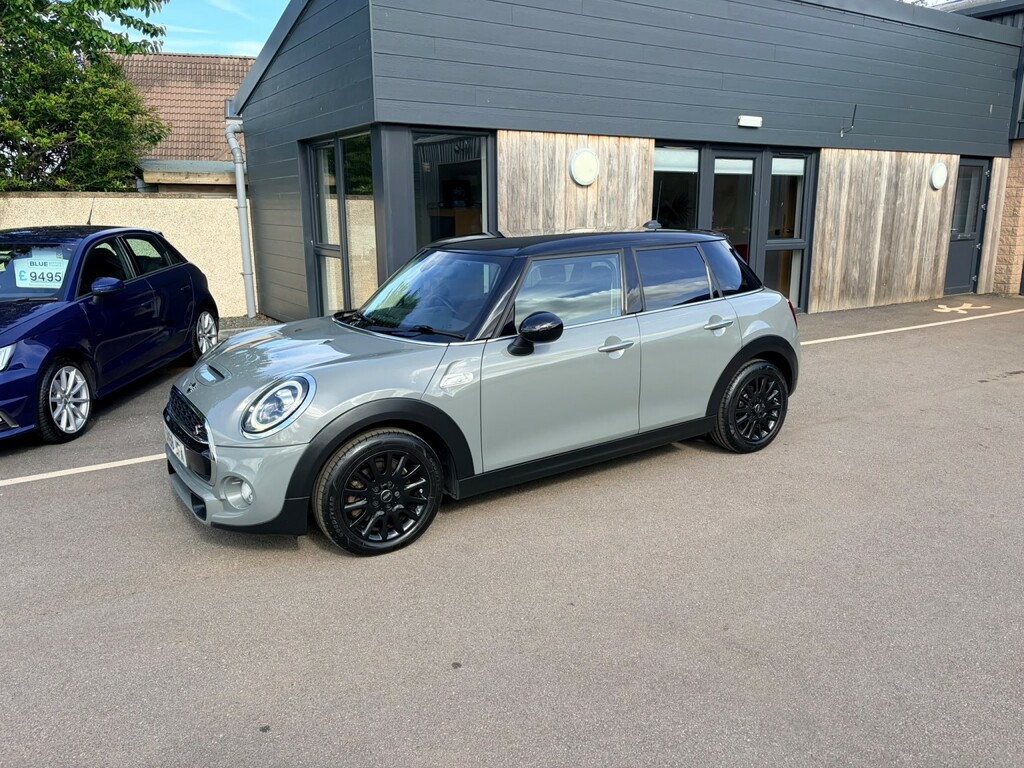 Mini Hatch 2.0 5-Door Hatch Cooper S Classic SV68JFX Grey