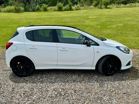 Vauxhall Corsa Sri Vx-line Nav VU69VVY White #2