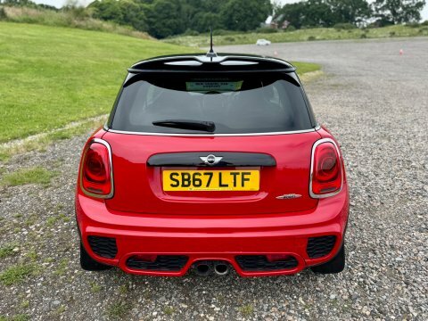 Mini Hatch John Cooper Works SB67LTF Red #4