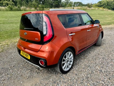 Kia Soul Sport Orange #3