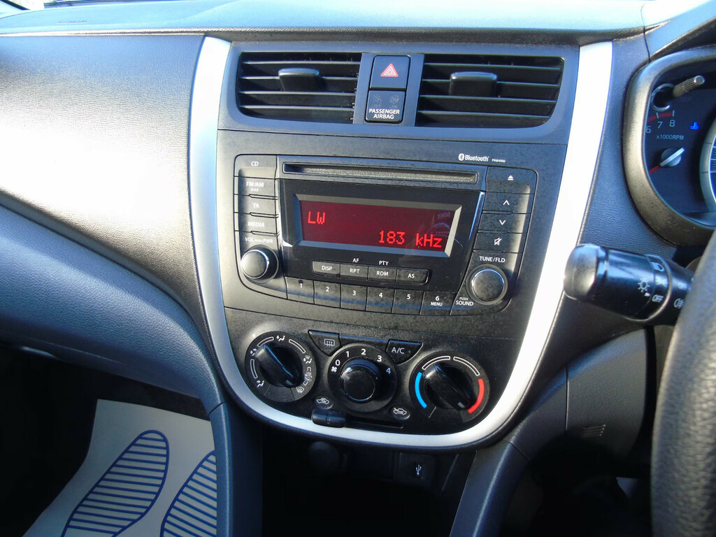 Suzuki Celerio 1.0 Sz2 67 Bhp White #23