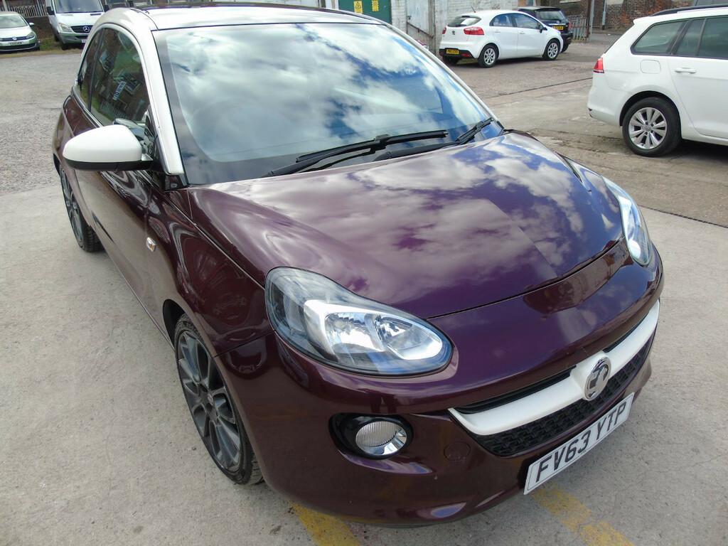 Vauxhall Adam 1.4I Glam Hatchback Red