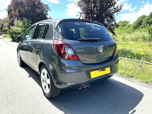 Vauxhall Corsa Se Red #17