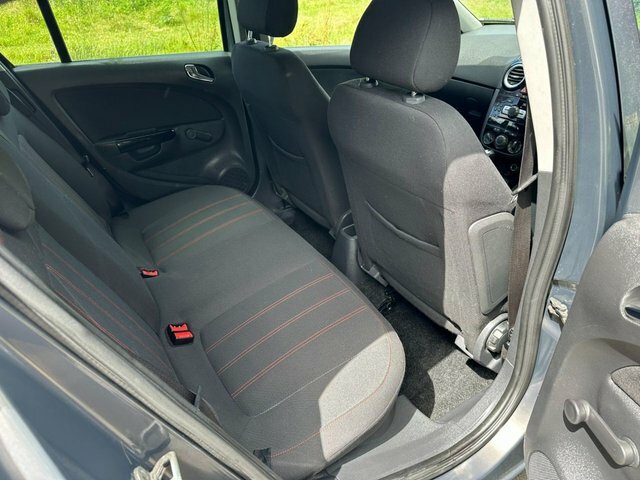 Vauxhall Corsa Se Red #11