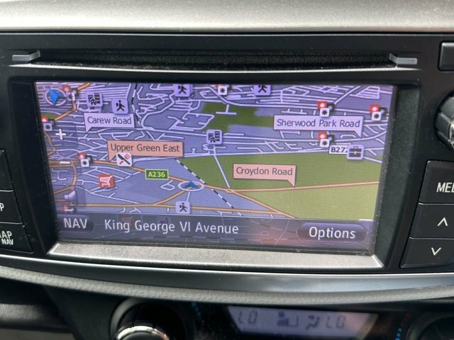 Toyota Yaris 1.5 Vvt-h T4 Hatchback Hybrid Cvt Euro Silver #3
