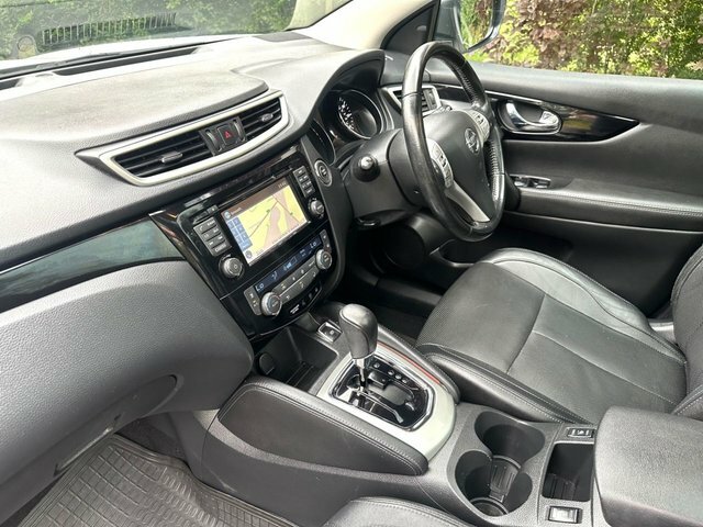 Nissan Qashqai 1.2 Dig-t Tekna Suv Xtron 2Wd Euro 6 S White #2