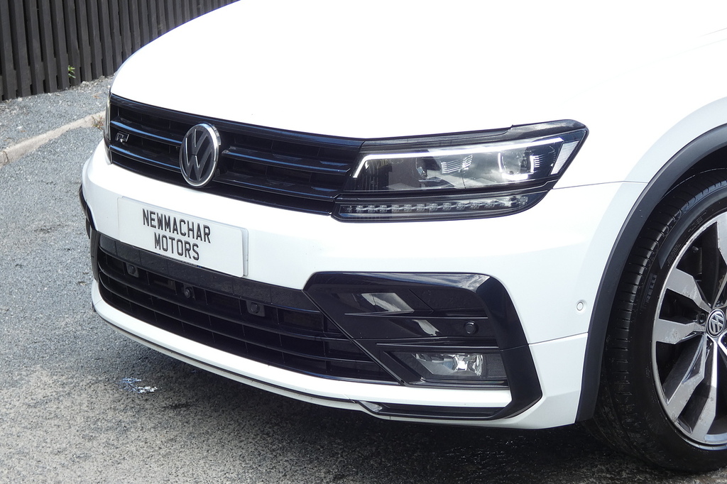 Volkswagen Tiguan Se Navigation Tdi Silver #6