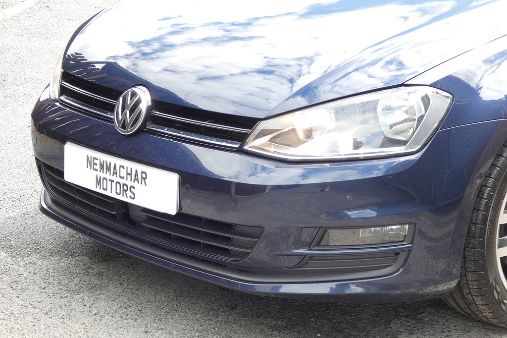 Volkswagen Golf Hatchback 1.6 Tdi Bluemotion Tech Match Euro 5 S Red #6