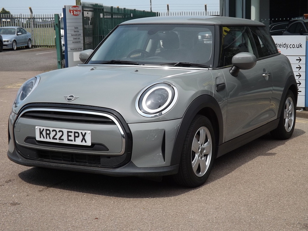 Mini Hatch Cooper Classic Grey