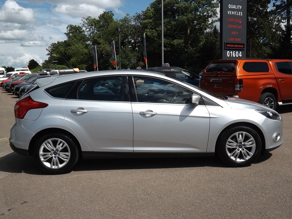 Ford Focus Titanium Navigator HN14TUV Silver #4