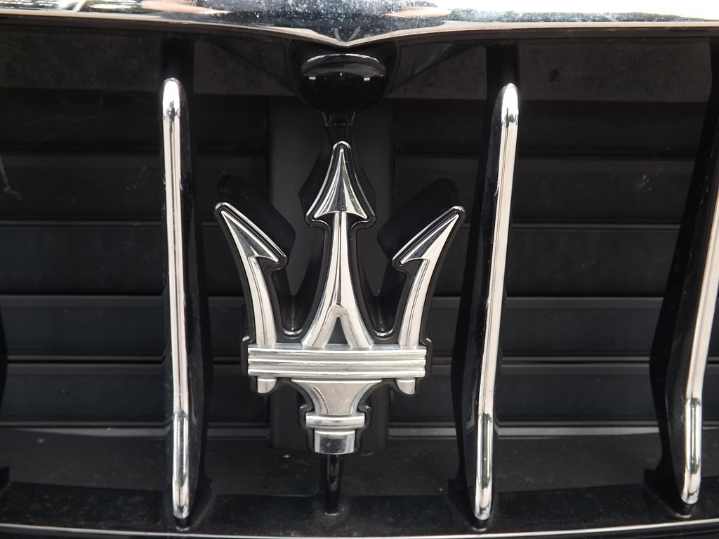Maserati Levante D V6  #6