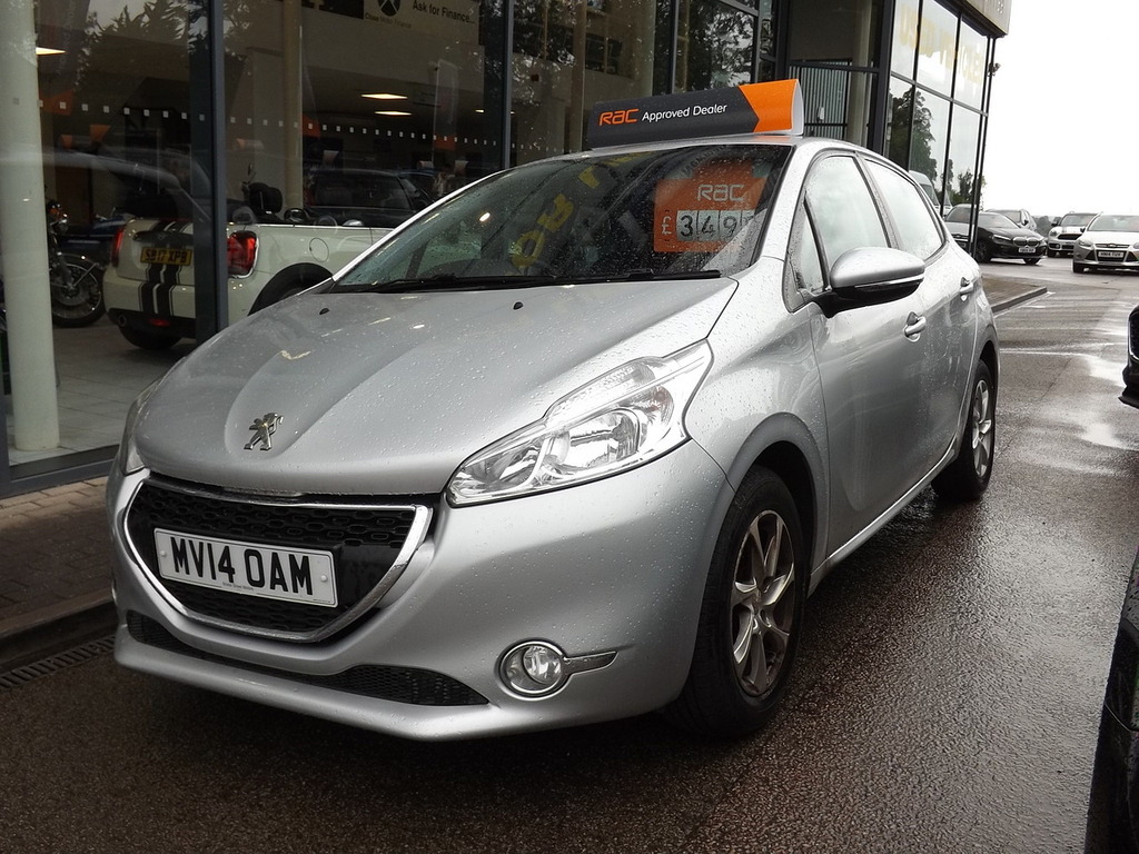 Peugeot 208 Vti Active Silver