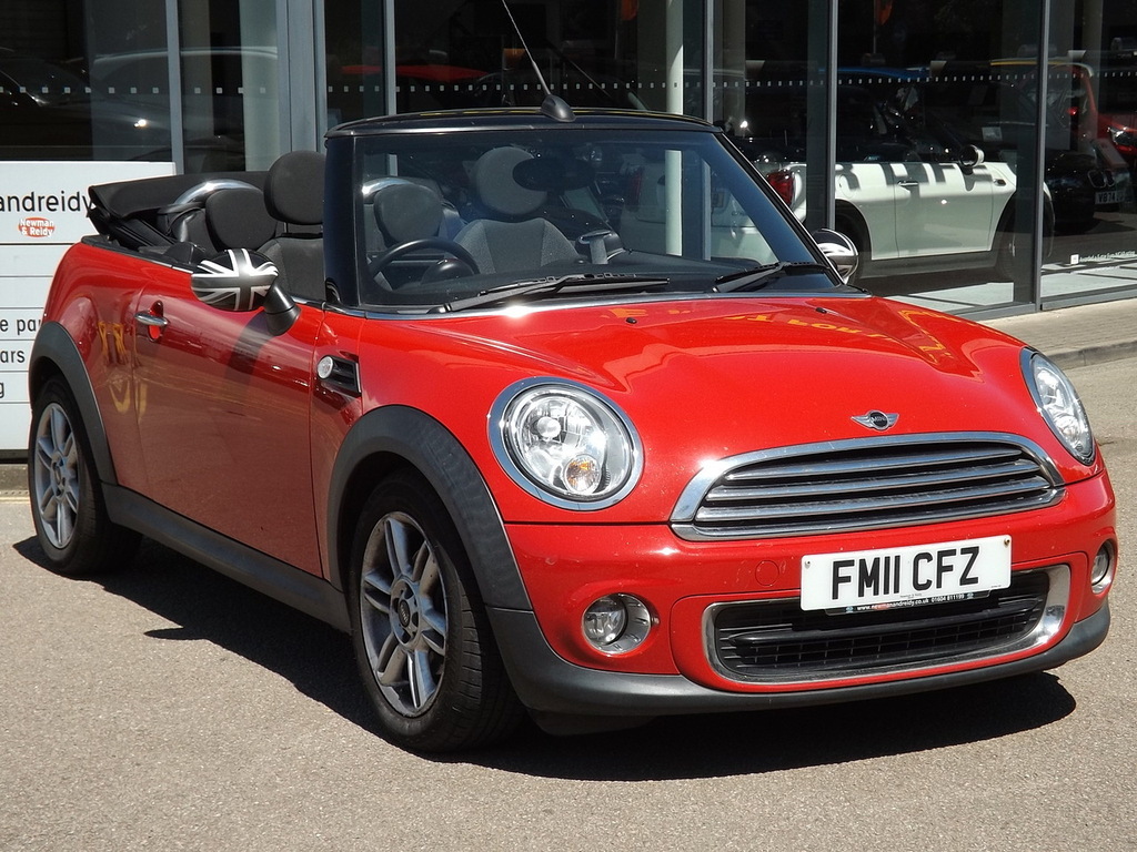 Mini Hatch 1.6 Cooper Euro 5 Ss White #6