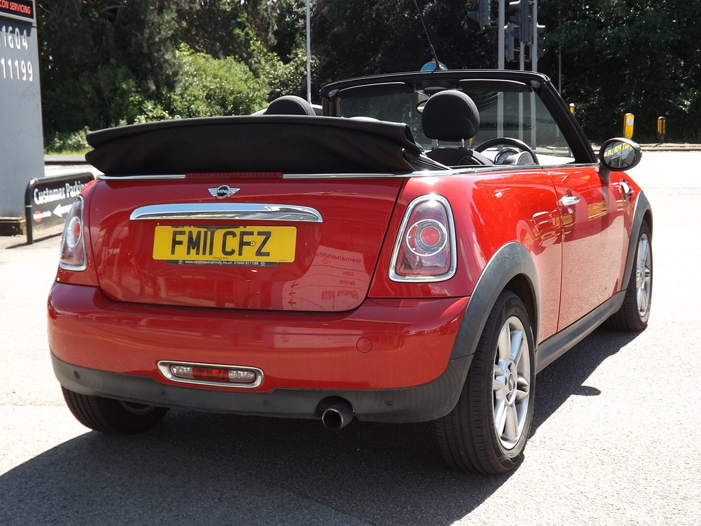 Mini Hatch 1.6 Cooper Euro 5 Ss White #26