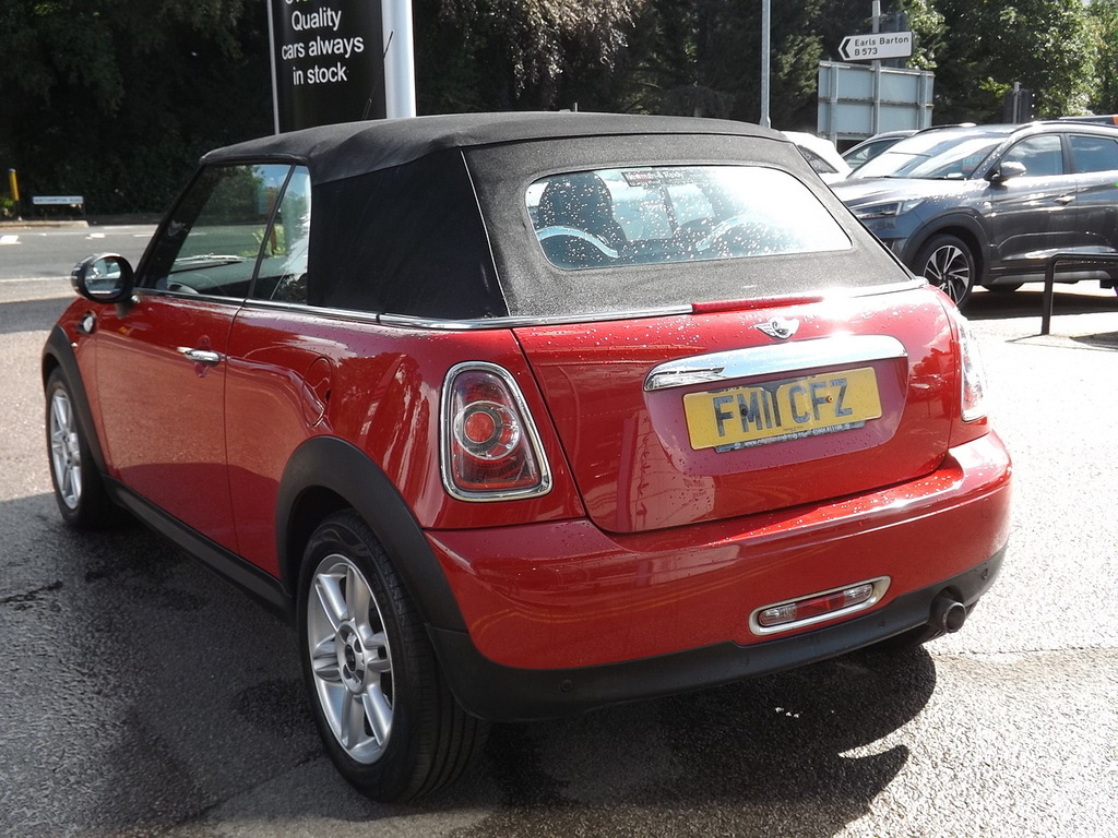 Mini Hatch 1.6 Cooper Euro 5 Ss White #30