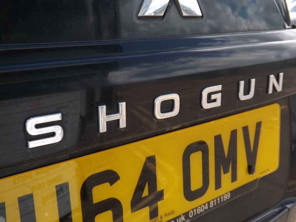 Mitsubishi Shogun Di-dc Sg4 Black
