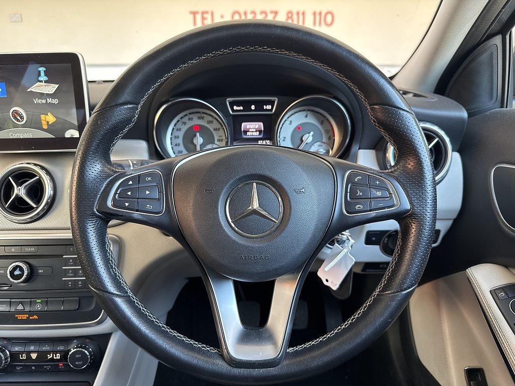 Mercedes-Benz GLA Class 220D Amg Line U4854 Ulez Blue #9