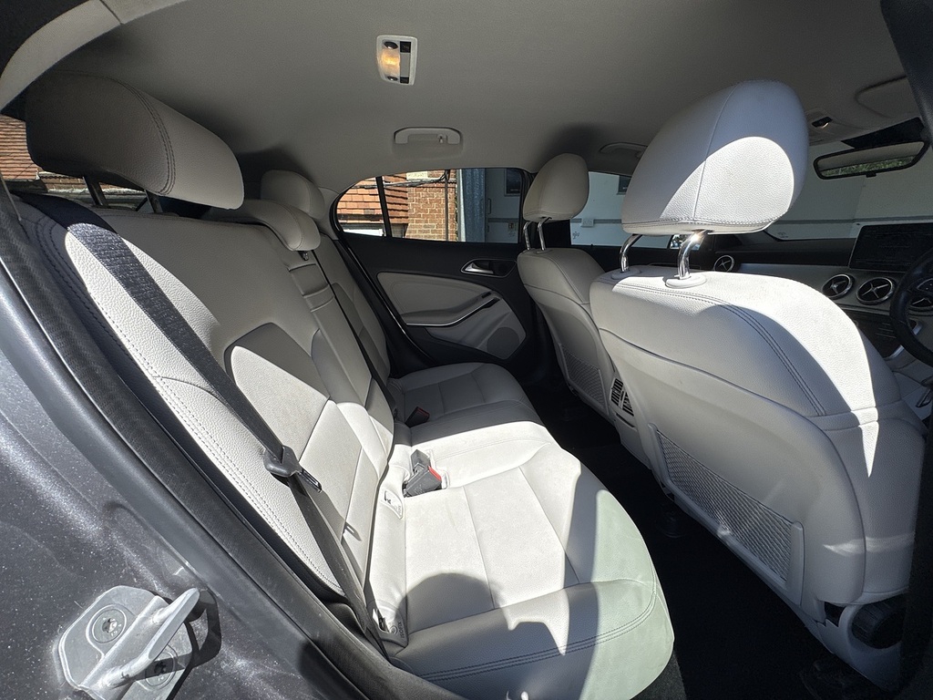 Mercedes-Benz GLA Class 220D Amg Line U4854 Ulez Blue #20