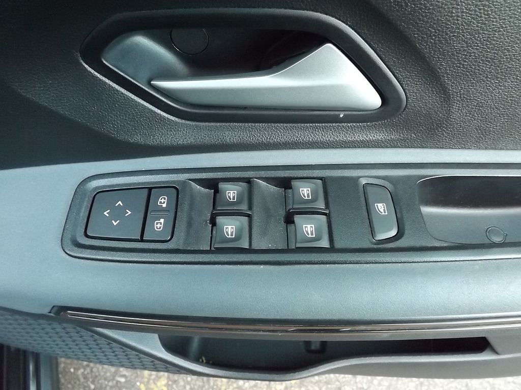 Dacia Jogger 1.0 Tce Extreme Black #15