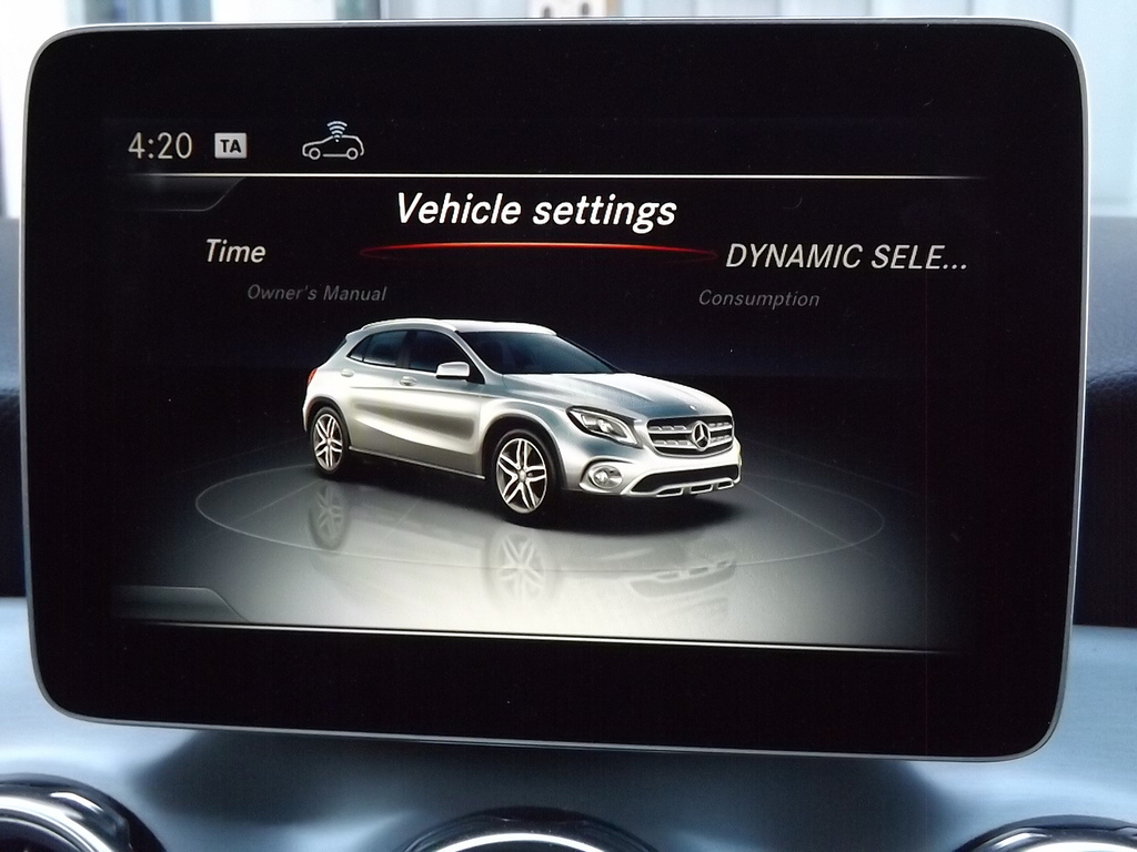 Mercedes-Benz GLA Class Gla 200 Se Executive White #14