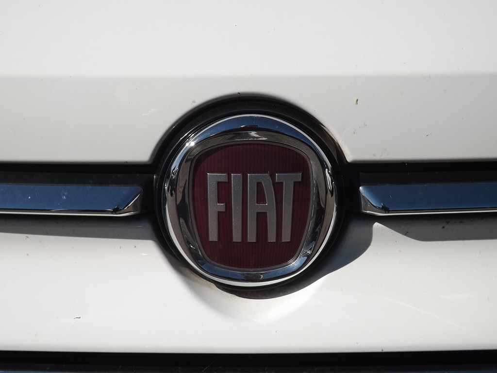 Fiat 500 Twinair Lounge White #6