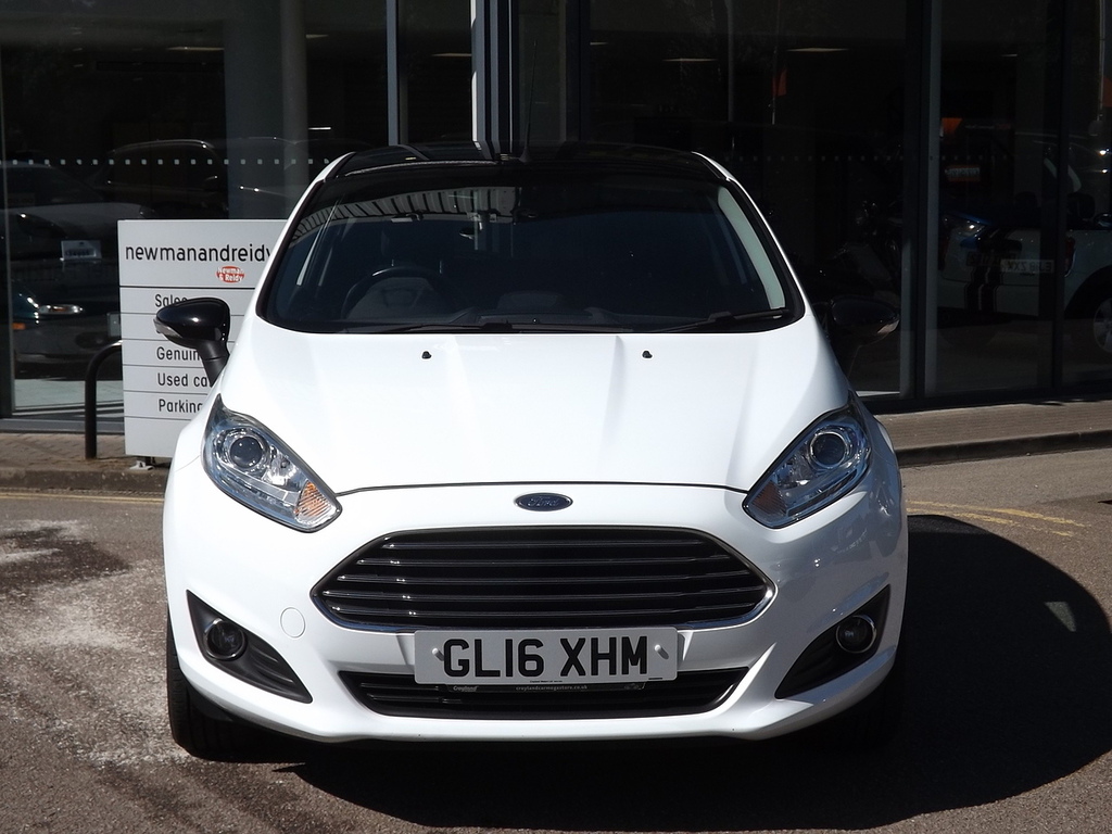 Ford Fiesta T Ecoboost Zetec White Edition White #2