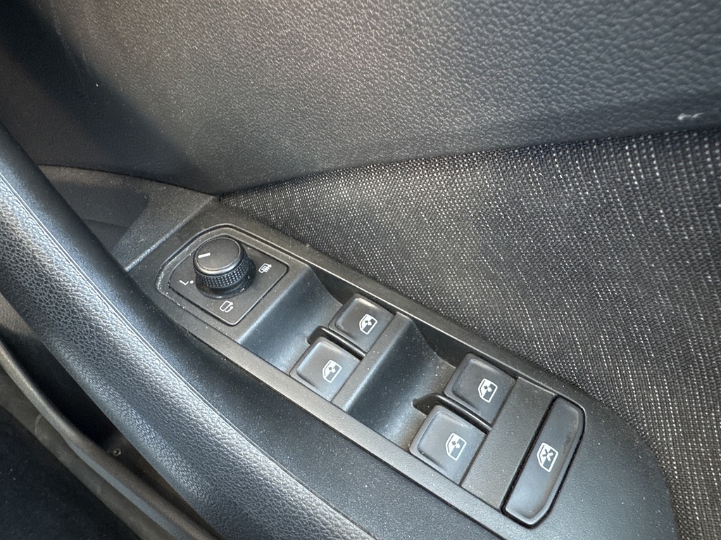 Skoda Kamiq  Blue #17