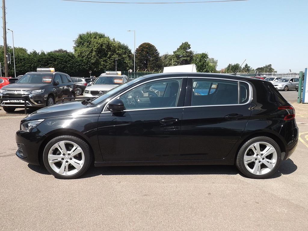 Peugeot 308 Puretech Allure Black #5
