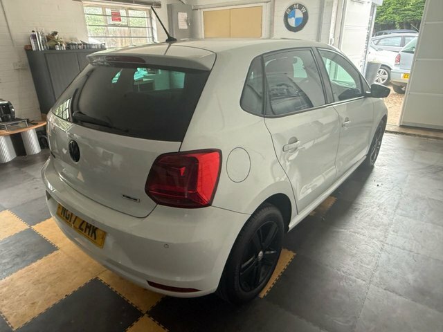 Volkswagen Polo Match Edition White #9