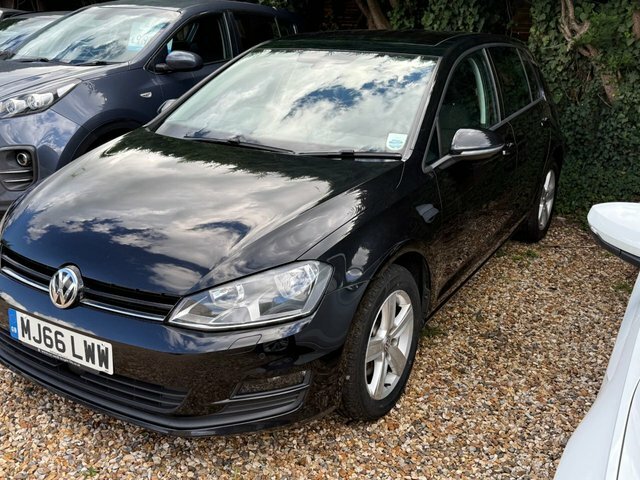 Volkswagen Golf 1.6 Tdi Bluemotion Tech Match Edition Hatchback MJ66LWW Black #6