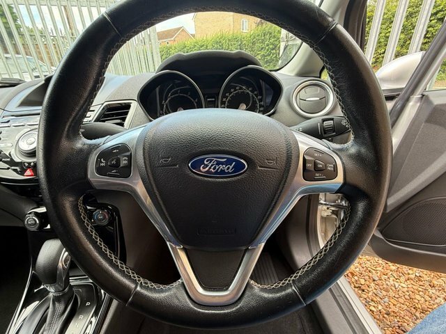 Ford Fiesta 1.6 Titanium Hatchback Powershift Euro Silver #5
