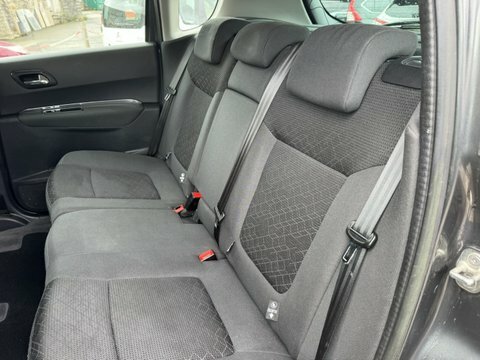 Peugeot 3008 E-hdi Active LJ64ZXP Grey #6