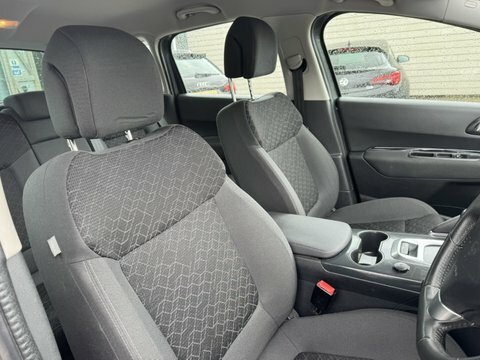 Peugeot 3008 E-hdi Active LJ64ZXP Grey #3