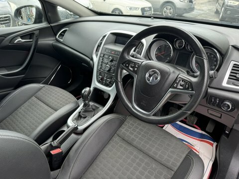 Vauxhall Astra GTC Sri Cdti S Black
