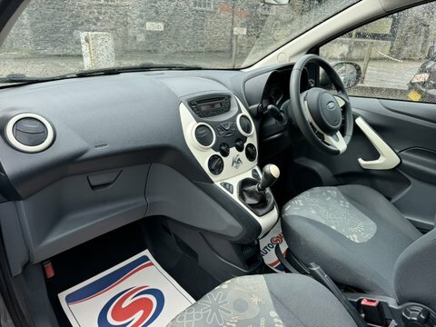 Ford KA Edge Silver #2