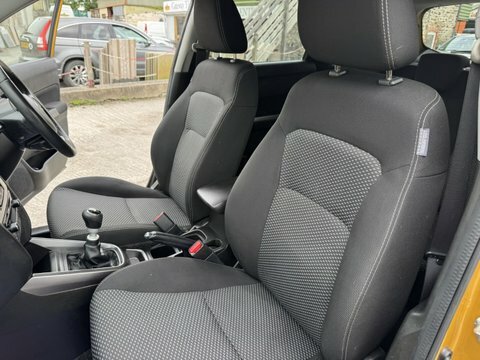 Suzuki Vitara Sz-t Boosterjet CA69UCR Yellow #5