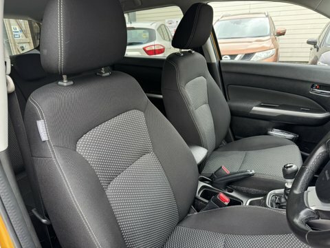 Suzuki Vitara Sz-t Boosterjet CA69UCR Yellow #3