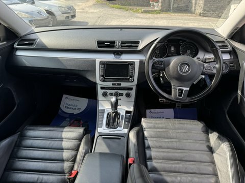 Volkswagen Passat Alltrack Tdi Bluemotion Tech Black #2