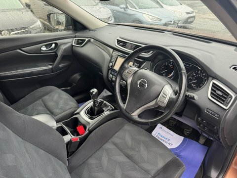 Nissan X-Trail Dci N-tec Orange