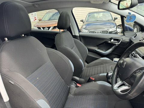 Peugeot e-208 E-hdi Allure Fap Blue #3