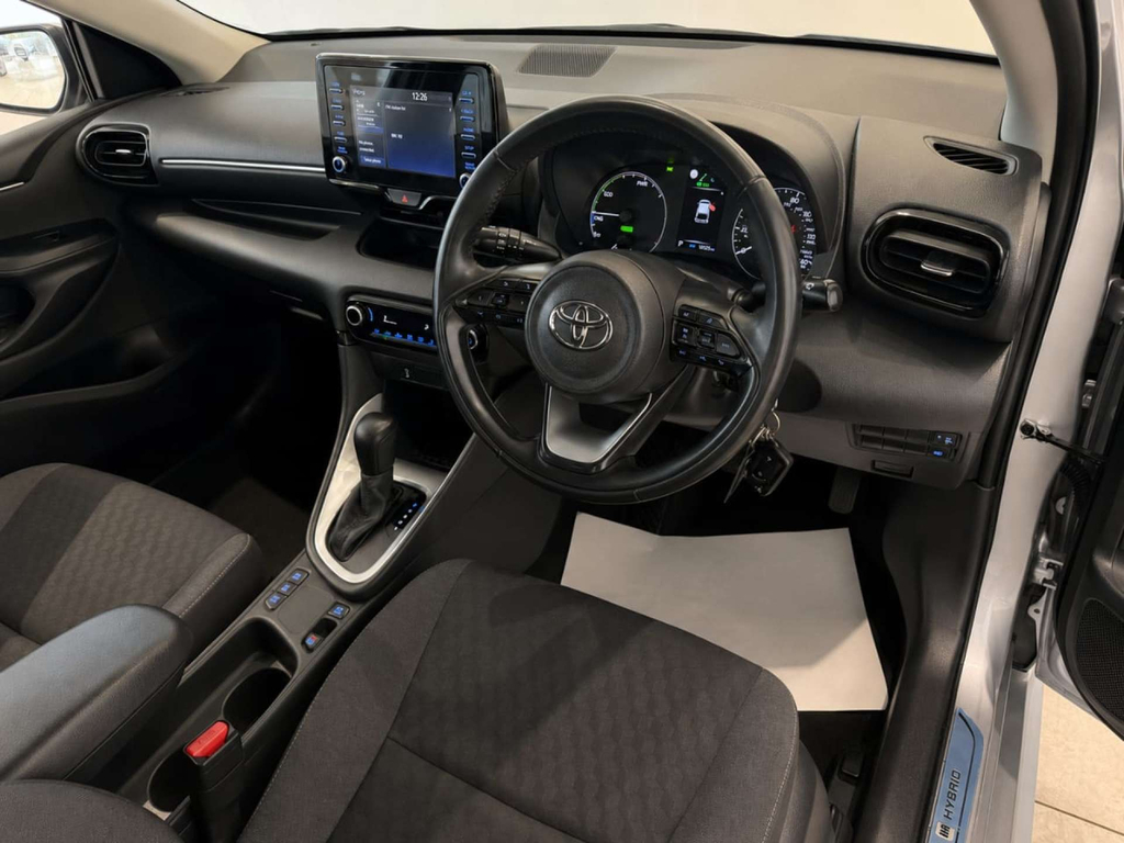 Toyota Yaris Vvt-h Icon Hatchback Hybrid E-cvt Euro 6 S LD22WEU #3