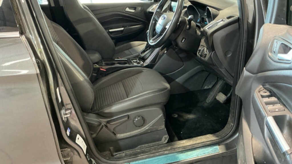 Ford Kuga 1.5T Ecoboost Titanium Suv Awd Euro 6 RO13KRO #3
