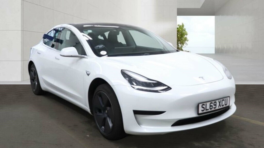 Tesla Model 3 Standard Range Plus Saloon Rwd 