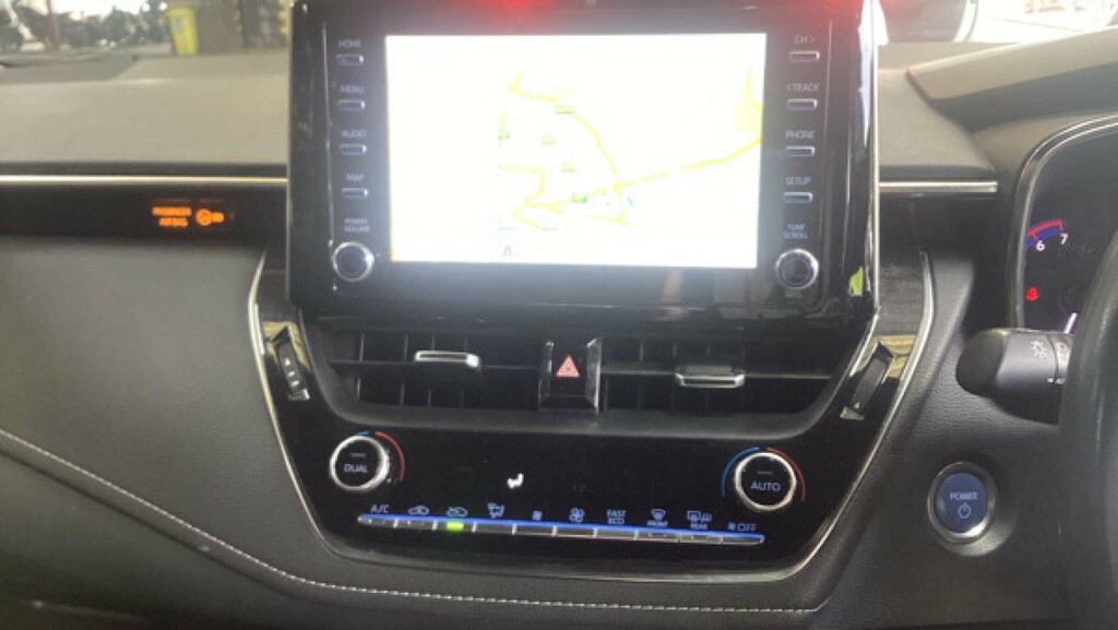 Toyota Corolla Vvt-h Gpf Icon Tech Hatchback Hybrid Cvt Eu ML21YHG  #3