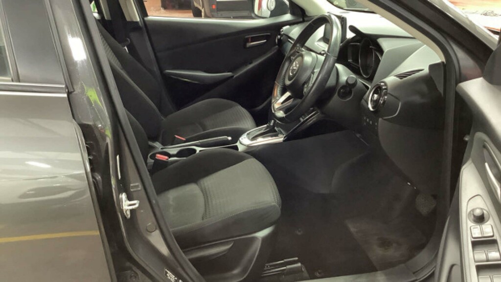 Mazda 2 1.5 Skyactiv-g Sport Nav Euro 6 Ss Red #12