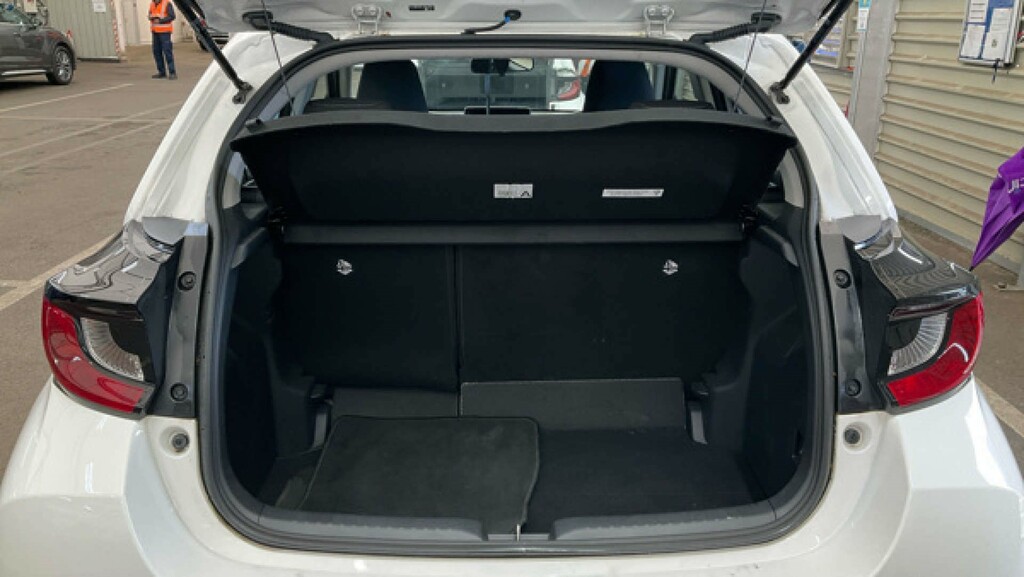 Mazda 2 1.5 E-skyactiv G Mhev Exclusive-line Black #10