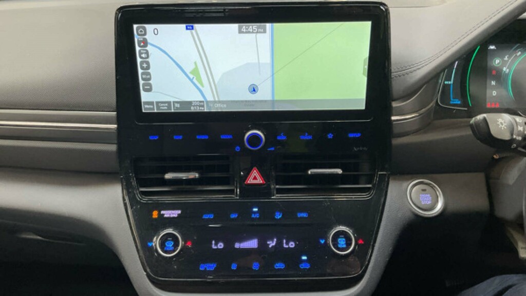 Hyundai Ioniq H-gdi 8.9Kwh Premium Hatchback Plug-in Hybr  #2