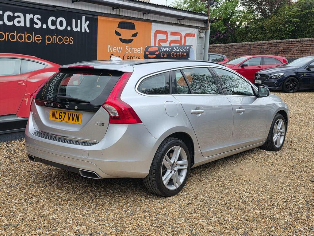 Volvo V60 Estate 2.4 D5 Twin Engine Se Nav Awd Euro 6 Silver #6
